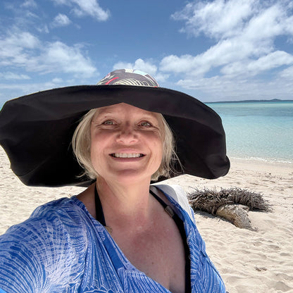 Wide brim UV sunhat